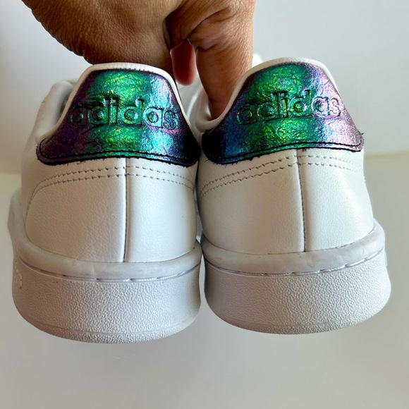 {Sz 8.5}NWOT Adidas Advantage FY8955
Women’s Size 8.5 - Picture 3 of 10